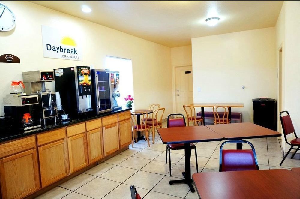 Econo Near Bryce Canyon * Panguitch